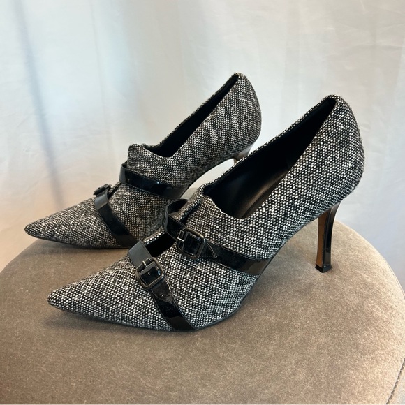 Manolo Blahnik Coupe tweed heels bootie black white patent leather buckle 41 - Picture 3 of 12